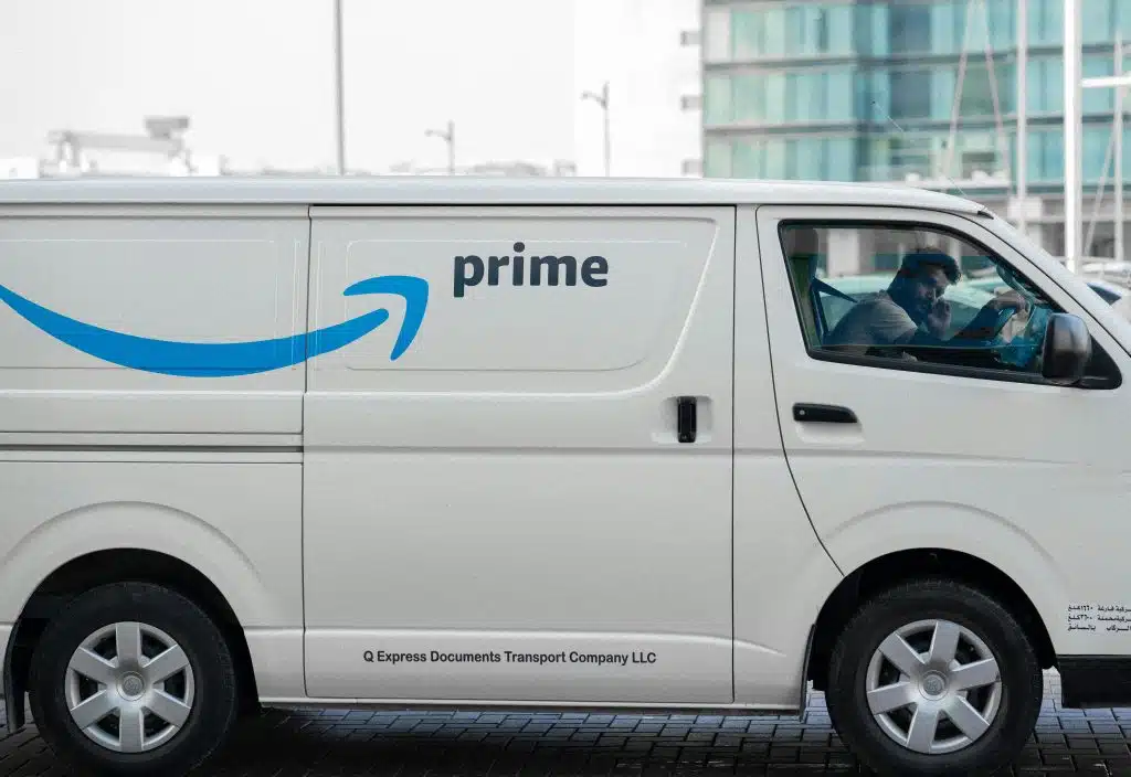 prime-amazon-van